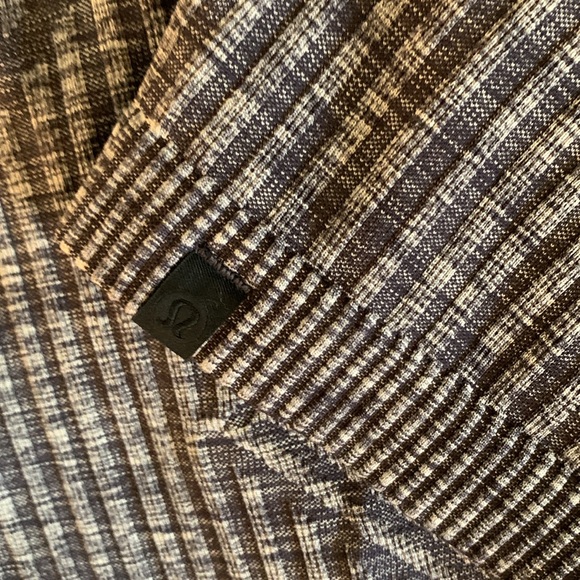 Lululemon Pullover - Picture 5 of 6